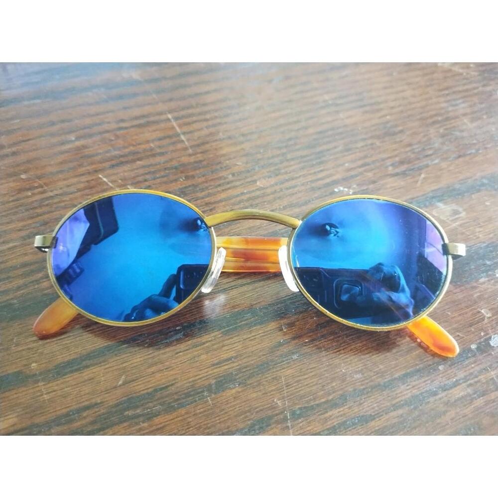 Vintage Sunclassics Blue Lens Sunglasses‎